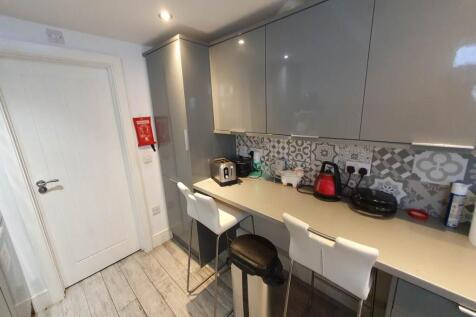 Kitchen (4)