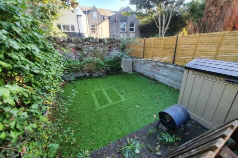 Rear garden (1)