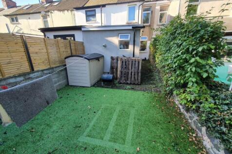 Rear garden (2)
