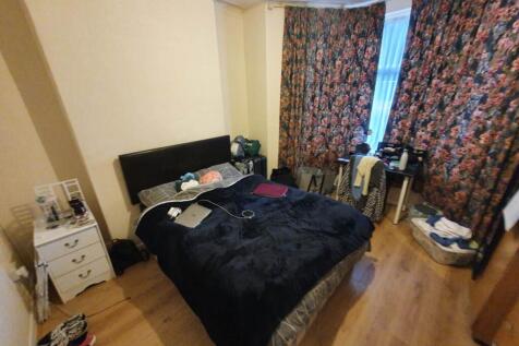 Ground floor front b