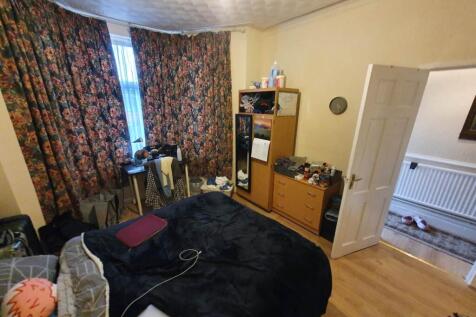 Ground floor front b