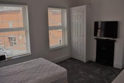 First Floor Front Be