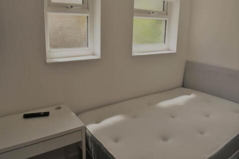 Ground Floor Rear Be