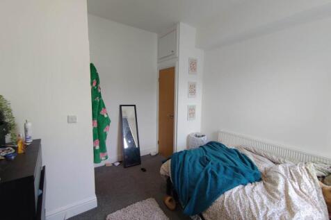 First floor middle f