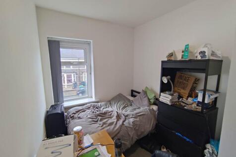 First floor front le