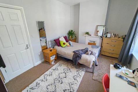 First floor front be