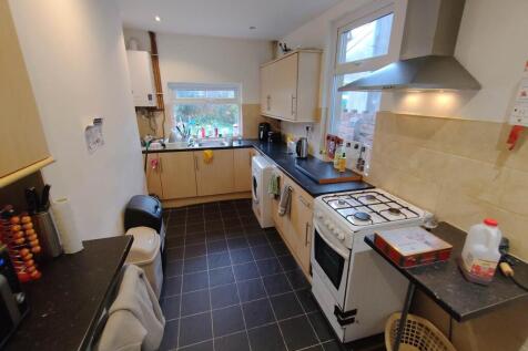 Kitchen (1)