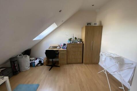 Second Floor Front R