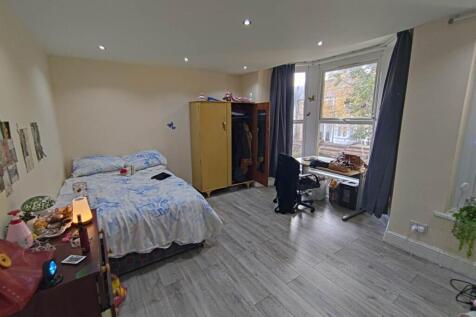 First floor front be