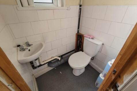 Ground floor WC