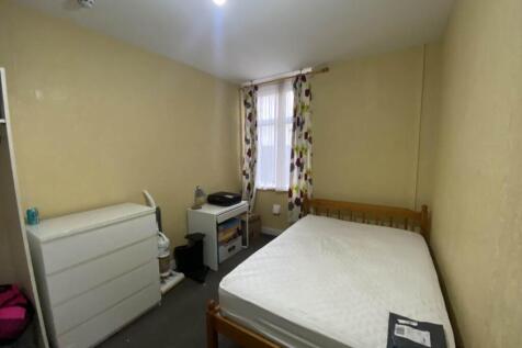 Bedroom 2 - Ground F