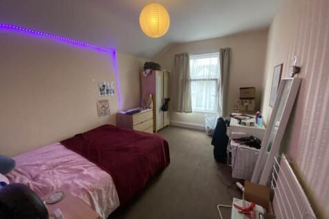 Bedroom 3 - First Fl