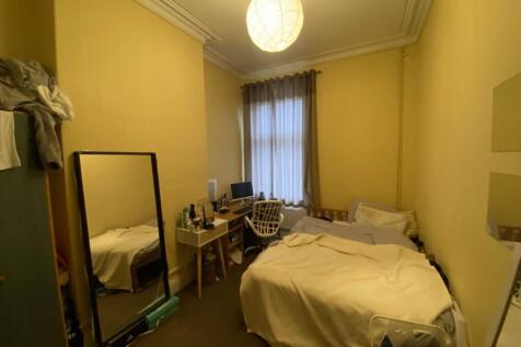 Bedroom 4 - First Fl