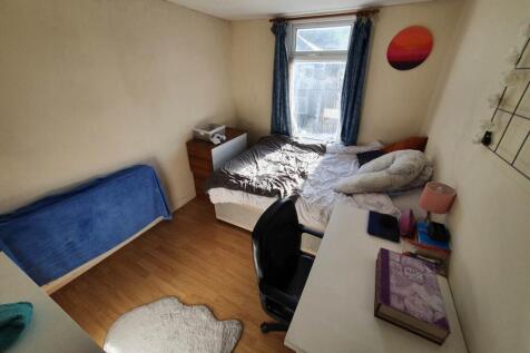 First floor front be