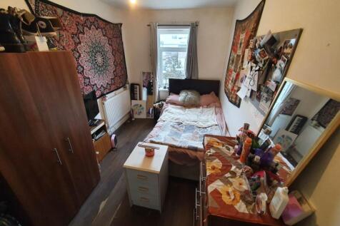 Room 4 - Ground Floo