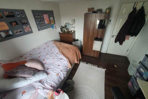 Room 5 - First Floor