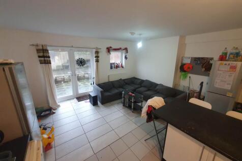 Kitchen Diner Revers