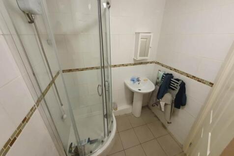 Ground Floor Shower 