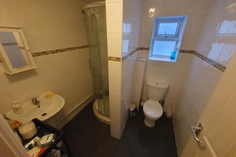 First Floor Shower R