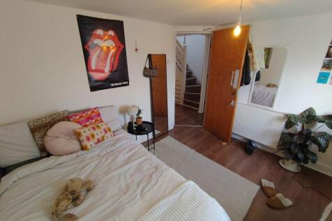 First floor front be