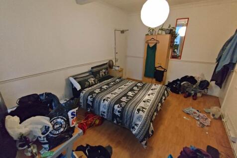 Bedroom 3 (2)