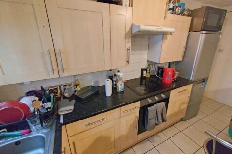 Kitchen (2)