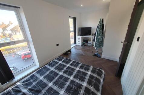Bedroom 1 Reverse