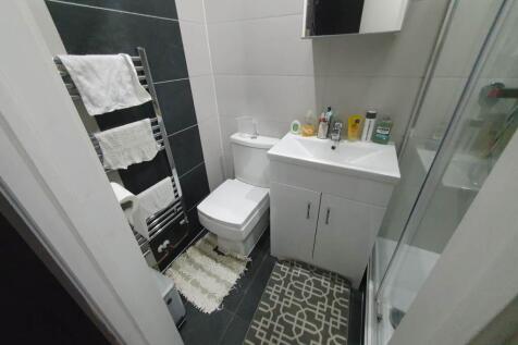 Shower Room Reverse