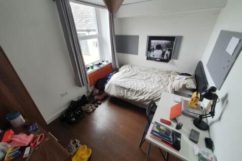 First Floor Middle (