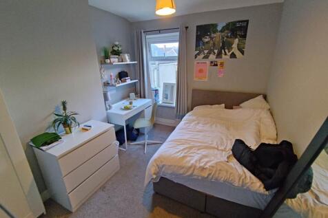 First floor middle b