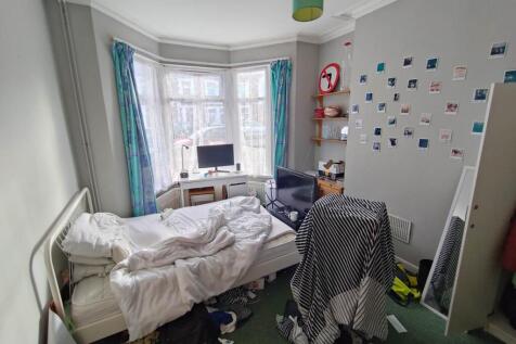 Ground floor front b