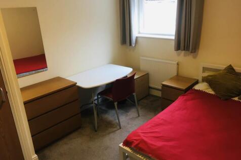 Bedroom 4 - First Fl