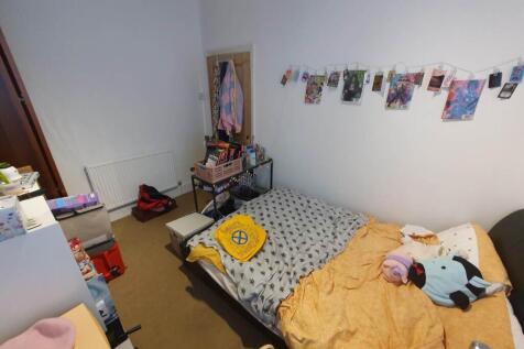 First floor middle b