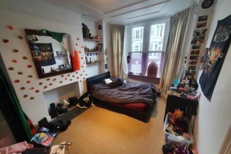 Ground floor front b