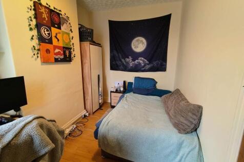 First floor middle b