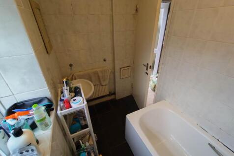 Ground floor rear ba