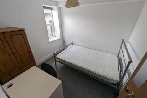 First floor middle b