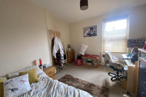 First Floor Middle R
