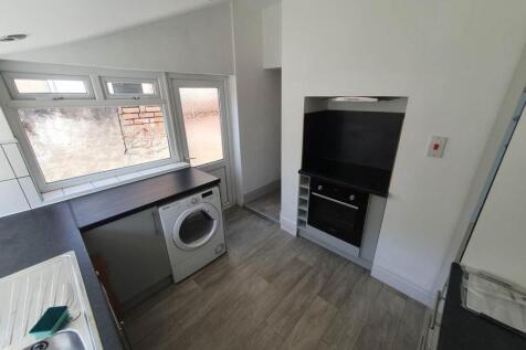 Kitchen reverse