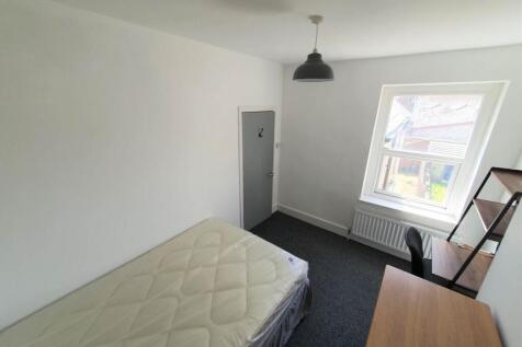 First Floor Middle R