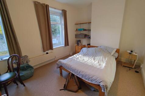 First floor front be