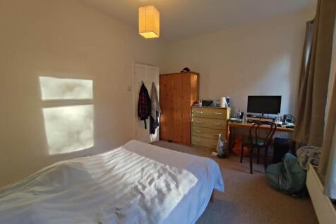 First floor front be