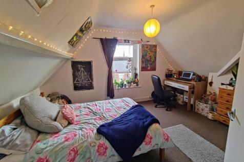 Bedroom 3 (1)