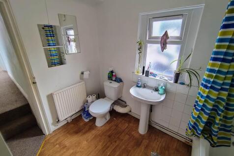 Bathroom (2)