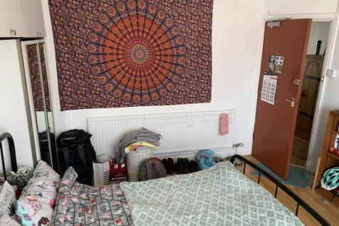 First Floor Front Ri