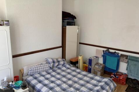 Ground Floor Front L