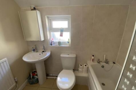 First Floor Bathroom