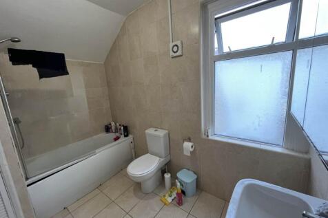 First Floor Bathroom