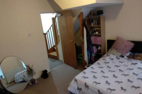 First Floor Front Be