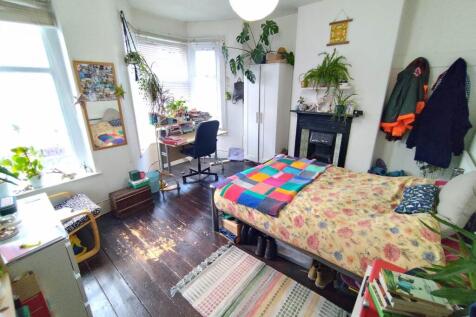 First floor front be